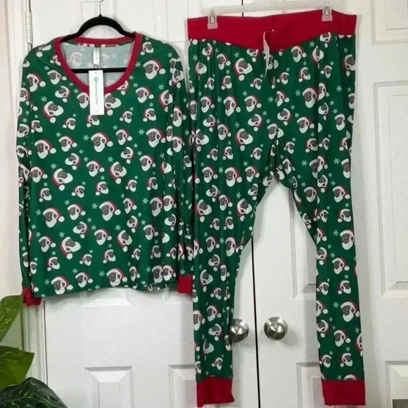 TARGET Green Pajama Christmas Sets for
Women Various Sizes - Picture 7 of 12
